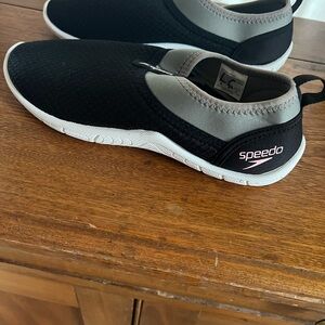Speedo Black and Gray Water Shoes